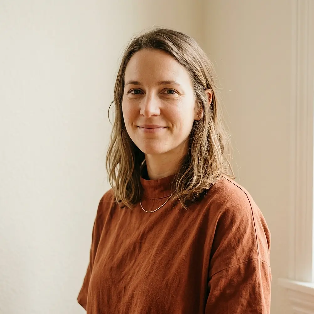 Alma Reyes, who leads the Sunday community class