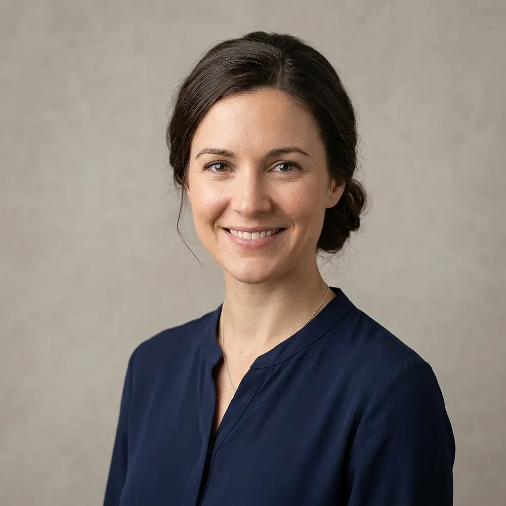 Portrait of tutor Naomi Feld